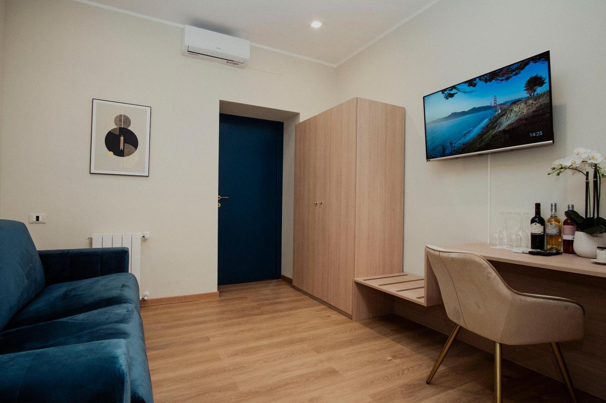 Cesare Ai Cavalieri Suites Рим Экстерьер фото