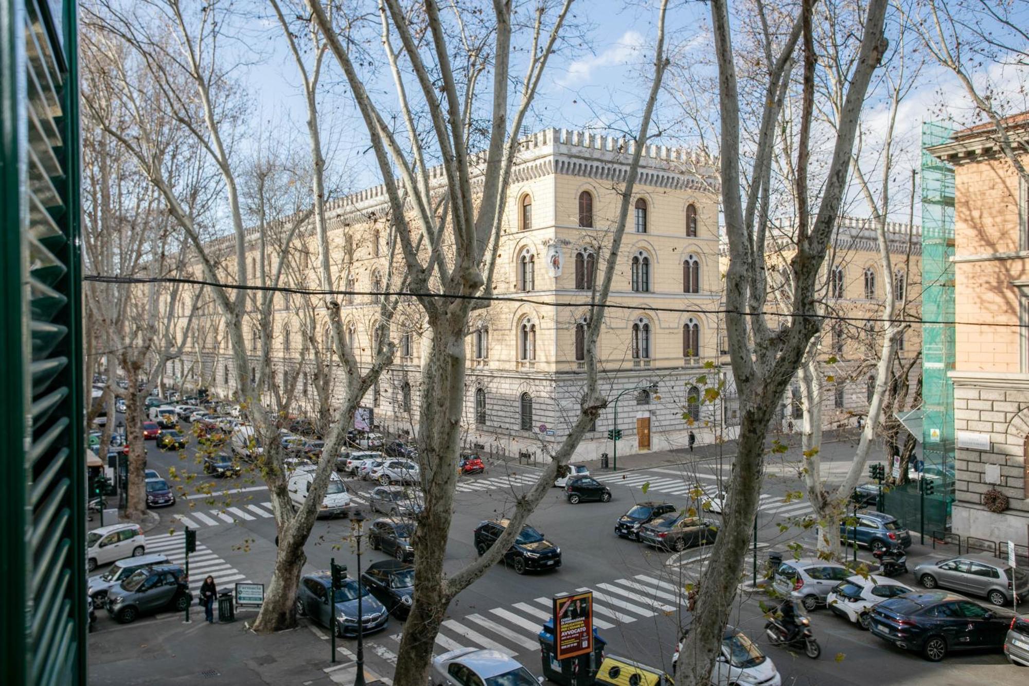 Cesare Ai Cavalieri Suites Рим Экстерьер фото