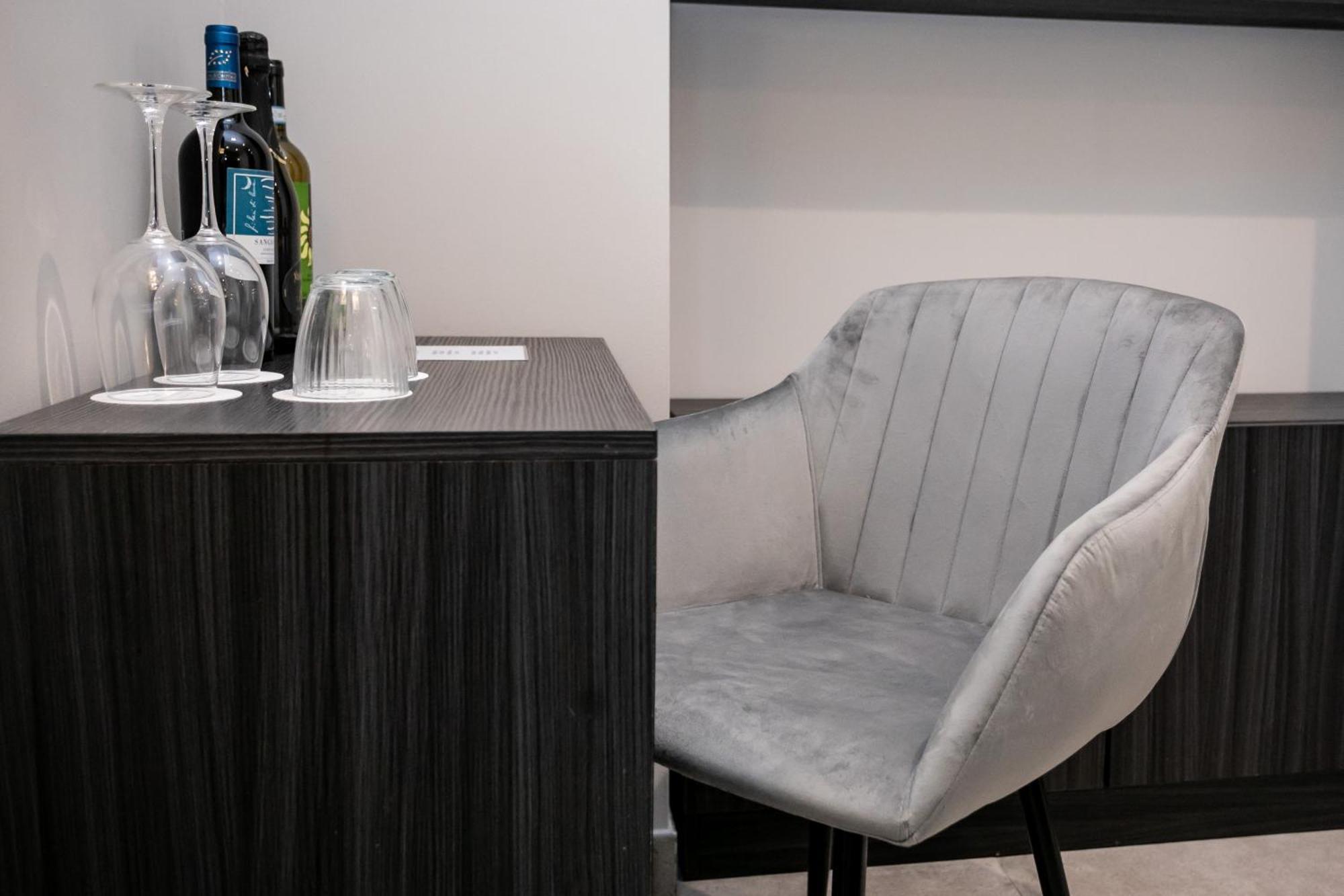 Cesare Ai Cavalieri Suites Рим Экстерьер фото